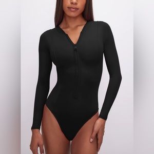 Compression Long Sleeve Swimsuit - Black001